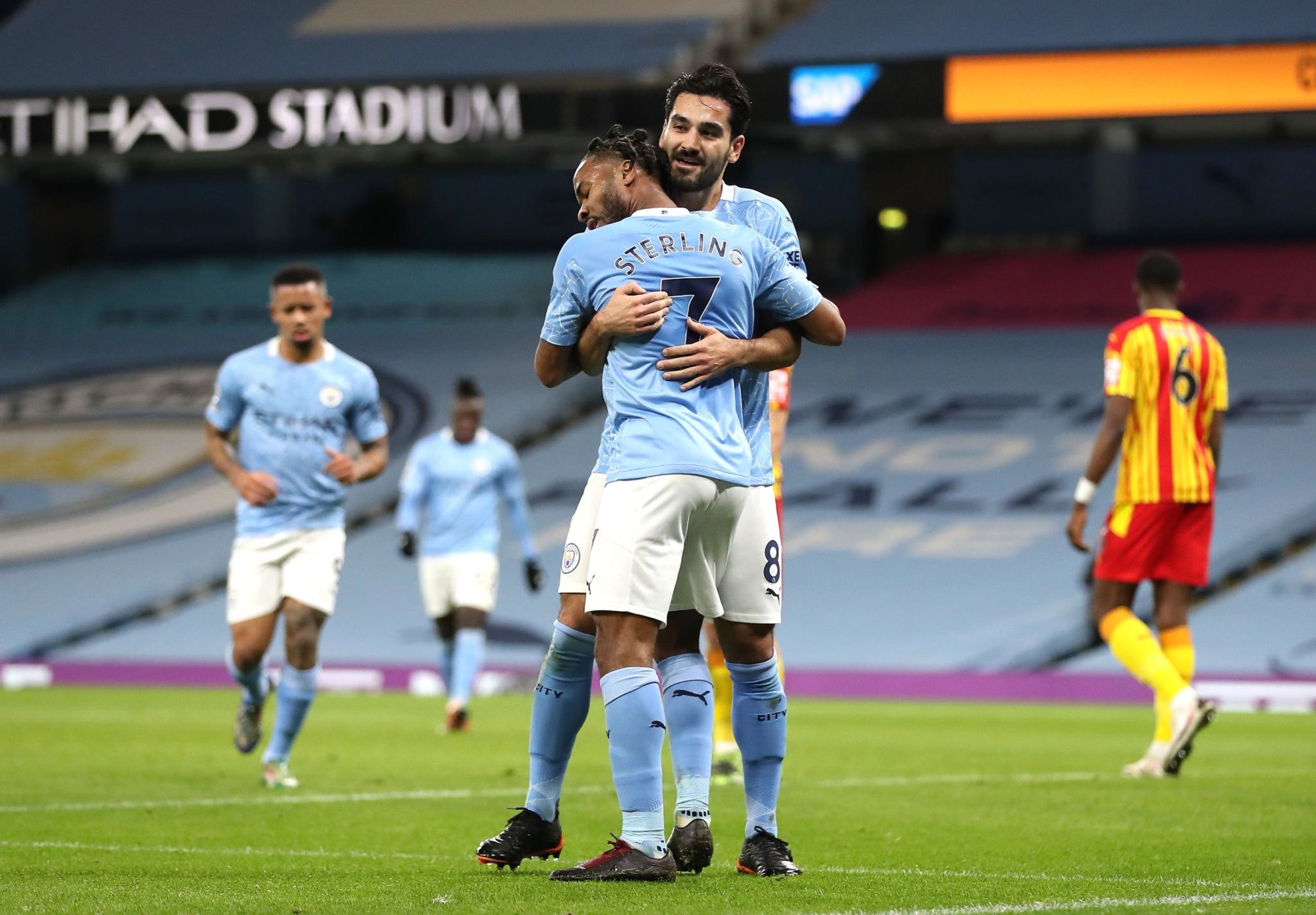 名球员推到 名球员推到